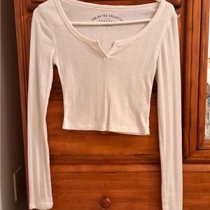 Aeropostale Woman’s Basic Crop Top Shirt